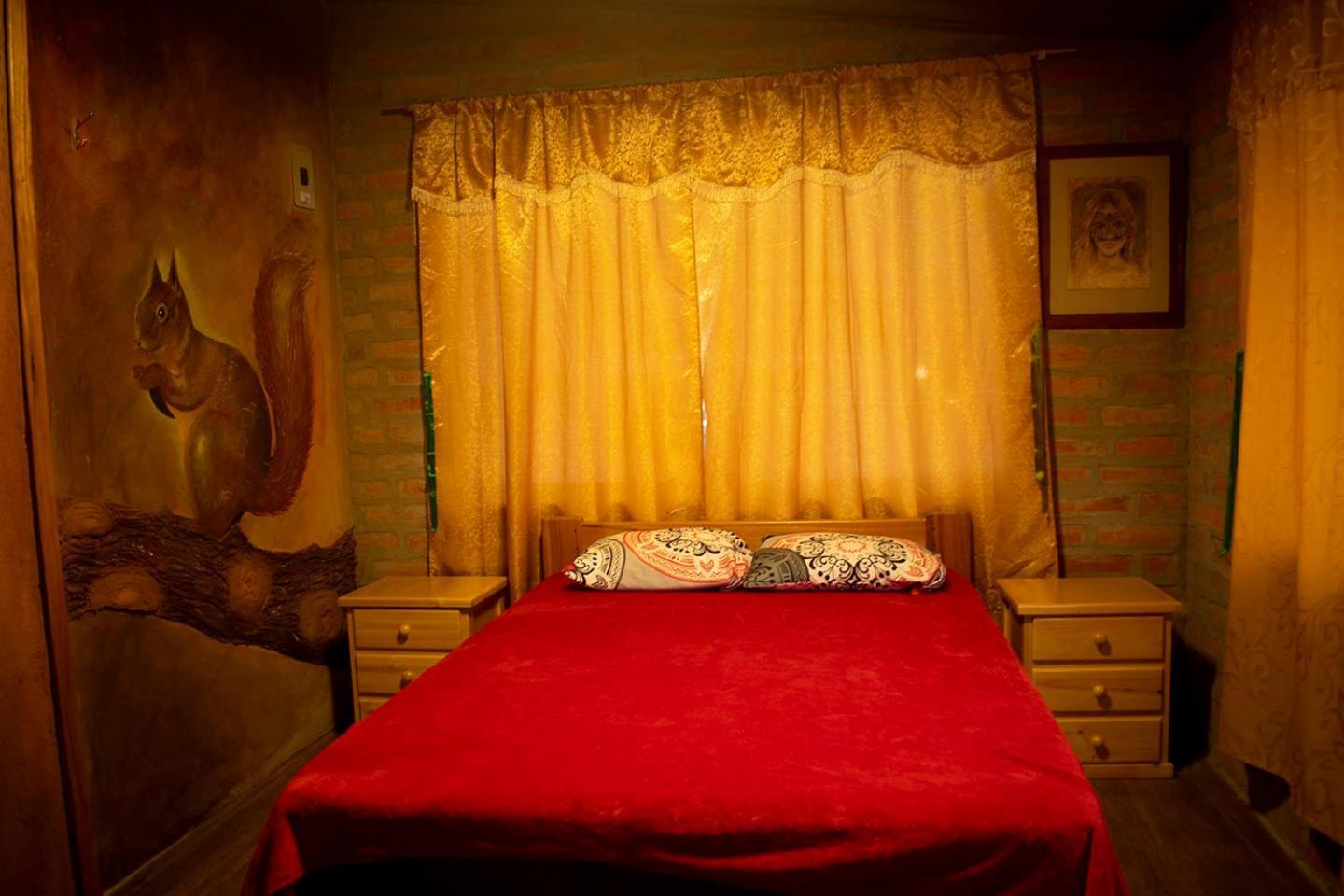 Hostal Los Farolitos Mindo Kültér fotó